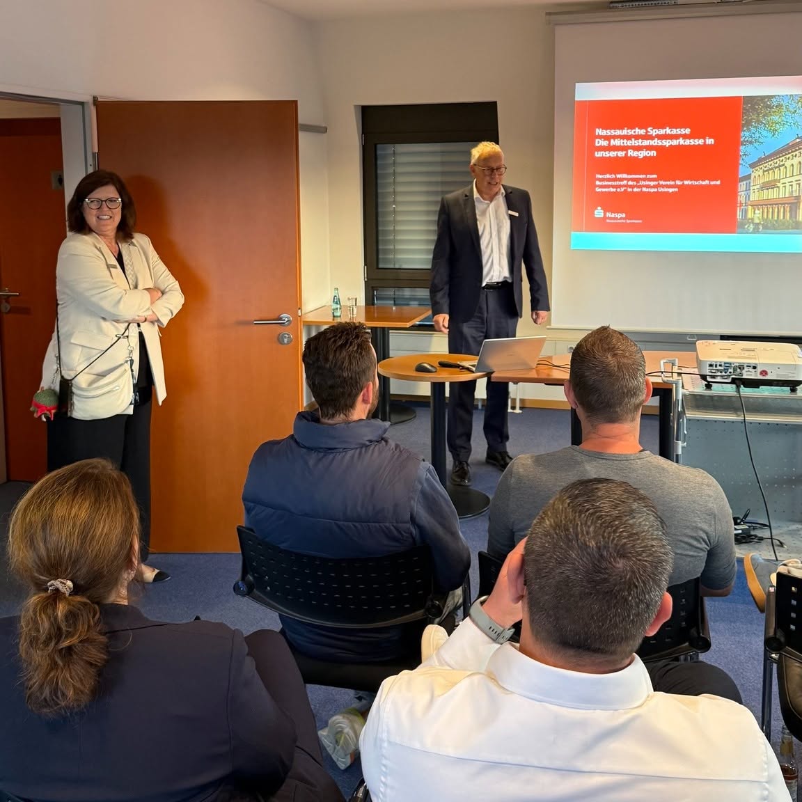 Business-Treff zu Gast in der Naspa Filiale Usingen